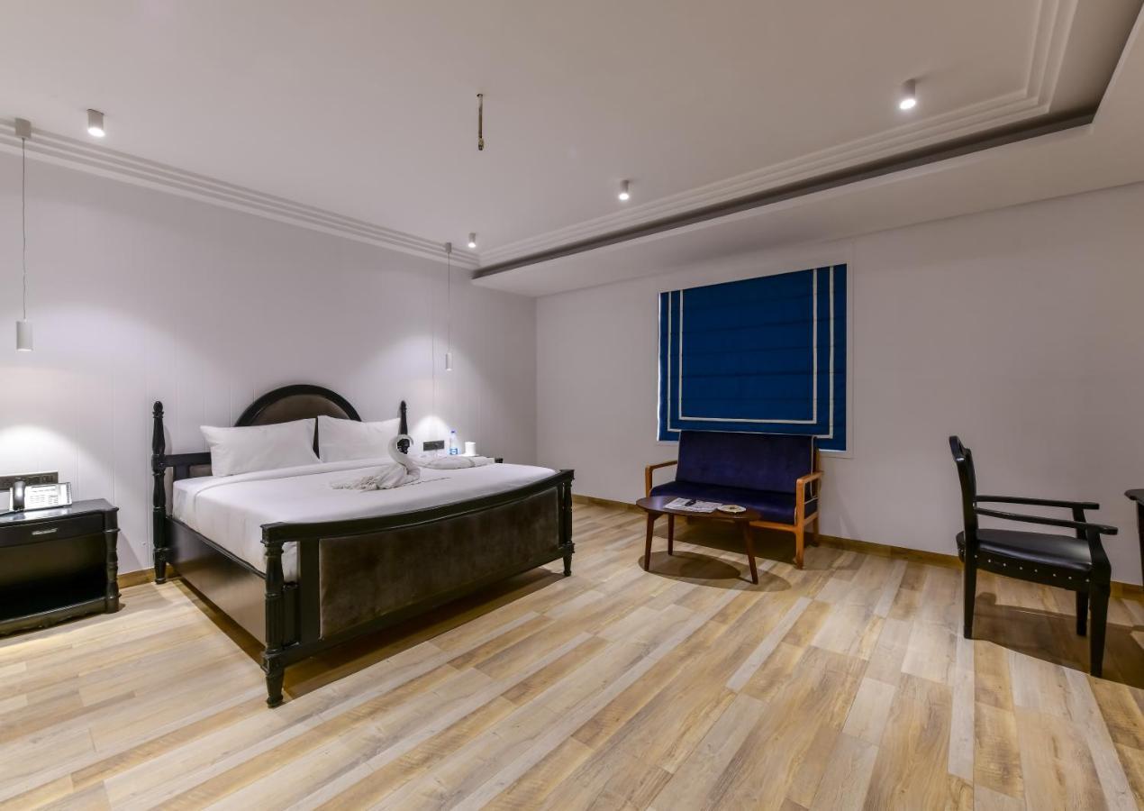 The Downton Hotel Rāipur المظهر الخارجي الصورة